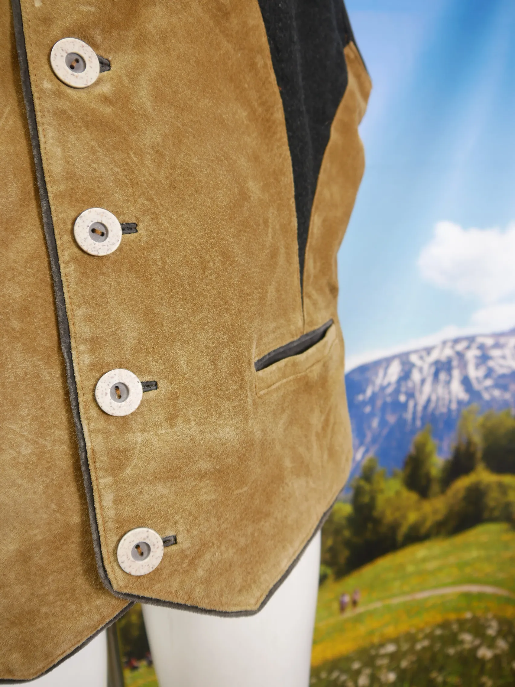 Natural Life Landhausmode Leder neuwertige Herren Trachtenweste Weste Gr.50