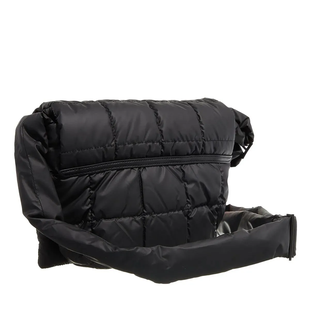   VeeCollective  Porter Messenger Matt Black  Messenger Bag 